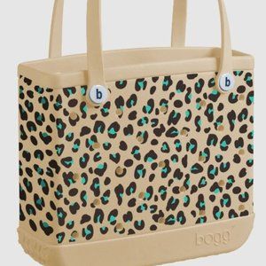 Bogg Limited Edition Turquoise Leopard Baby Bogg Bag RARE TURQUOISE!! HOT